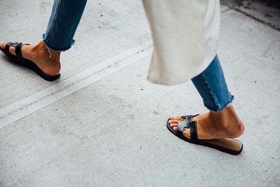 15 Pairs of Leather Slides That Go With Everything - In The Groove